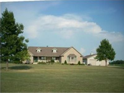 1718 Linden Rd, Plymouth, IN, 46563