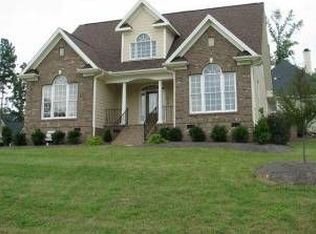 409 Mantle Dr, Clayton, NC 27527