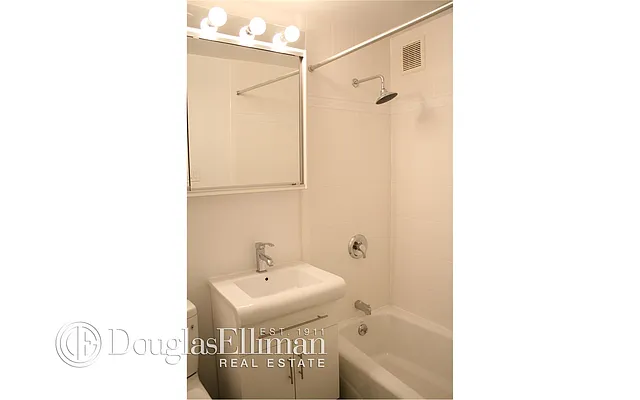 Rented by Douglas Elliman | media 61