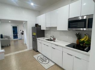 571 E 45th St, Hialeah, FL 33013