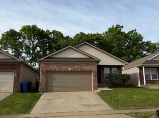 2704 Red Clover Ln, Lexington, KY 40511