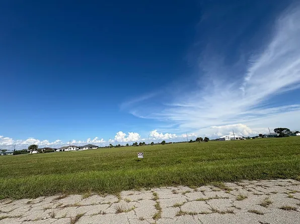 21 Bluebonnet Dr, Placida, FL 33946