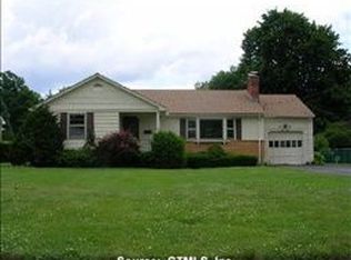 43 Maxwell Dr, Wethersfield, CT 06109