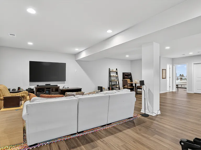 41922 Spring Air Dr — Photo 27