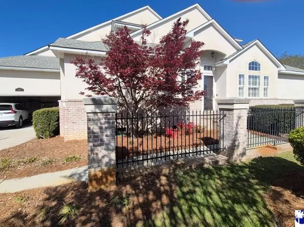 2979 Middlecoff Ln, Florence, SC 29506