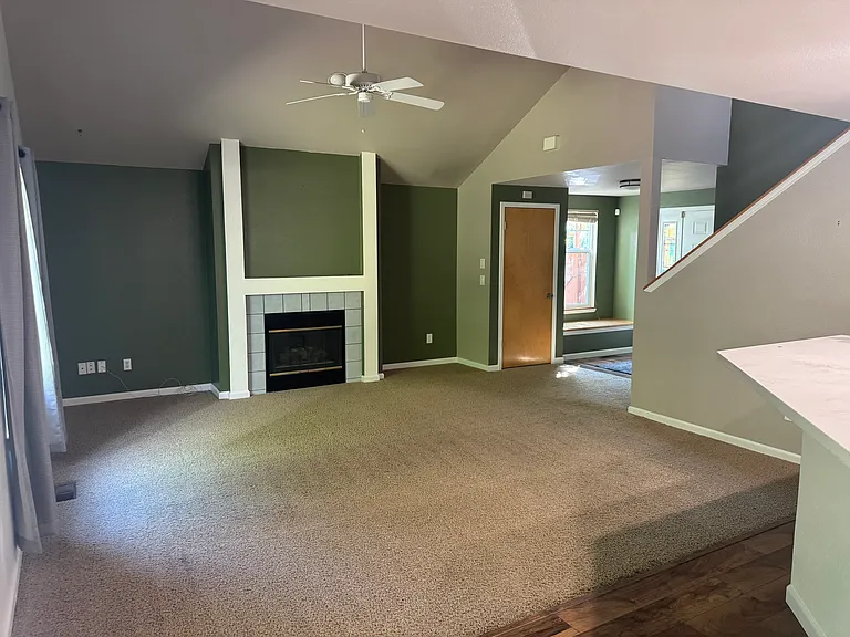 111 83rd Dr SE — Photo 3