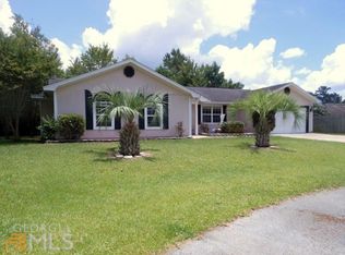 404 Thoroughbred Rd, Saint Marys, GA 31558