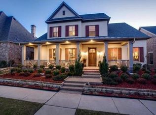 2212 Emerson Ln, Carrollton, TX 75010