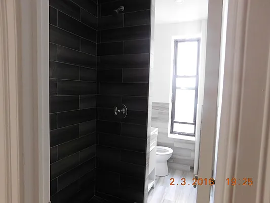 Rented by Sean Mashihi, LREB | media 27