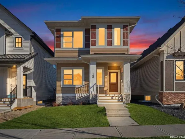 148 W Highview Gate SE, Airdrie, AB T4A 3L6