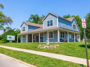 904 Sunset Ave #A, Manhattan, KS 66502