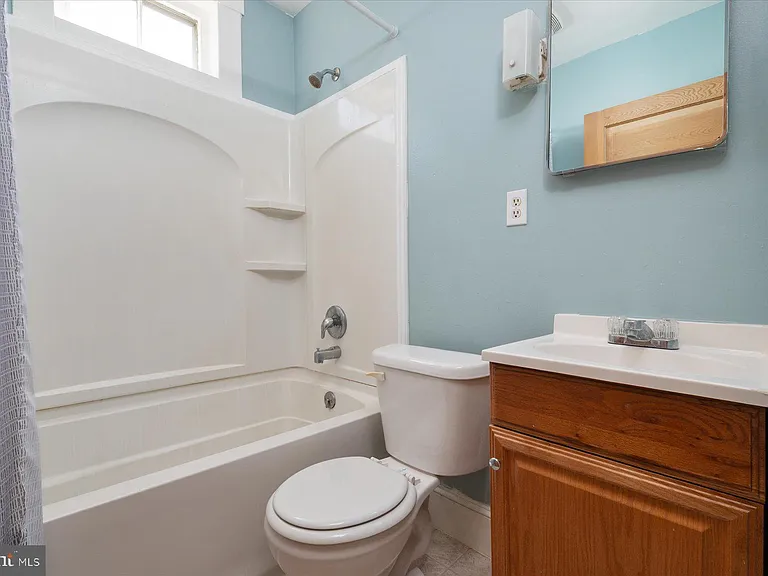 104 Maple Ave #3 — Photo 7