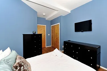 Rented by Eisenberg Exclusives