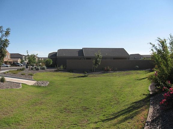 5th image of 23618 N El Frio Ct