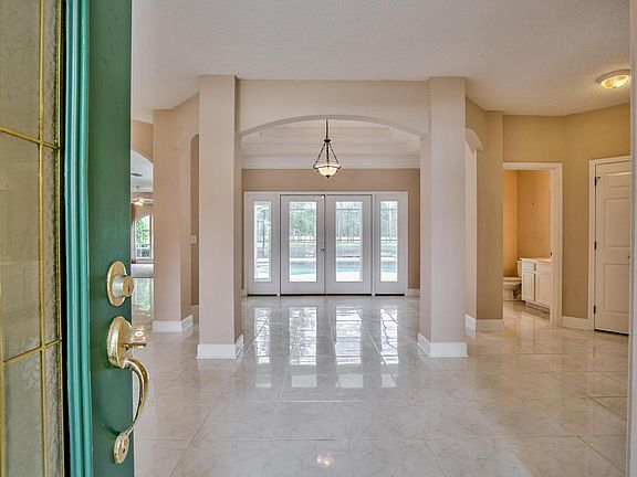 3rd image of 3244 Sequoyah Cir
