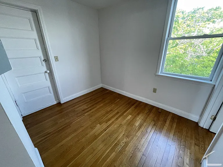 41 Egremont Rd #U5 — Photo 8