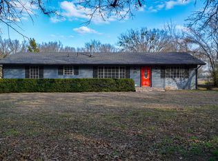 305 N Eastern St, Keene, TX 76059