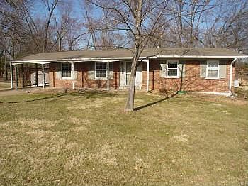 1st image of 9600 Castanet Ct
