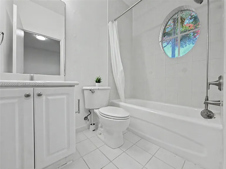 10573 SW 6th St #1206 — Photo 13