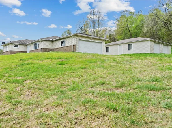 26 Shiska Ln S, Clinton, PA 15026