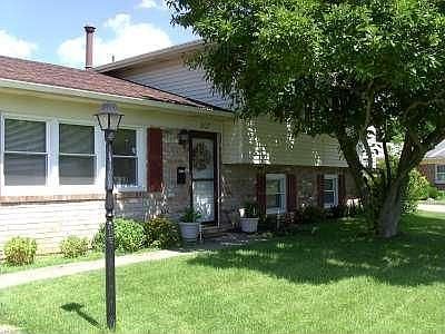 3rd image of 307 Villa Dr
