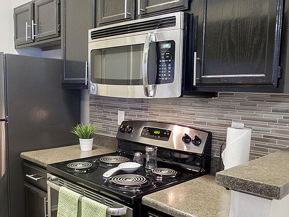 2nd image of 4900 Pear Ridge Dr APT 1609