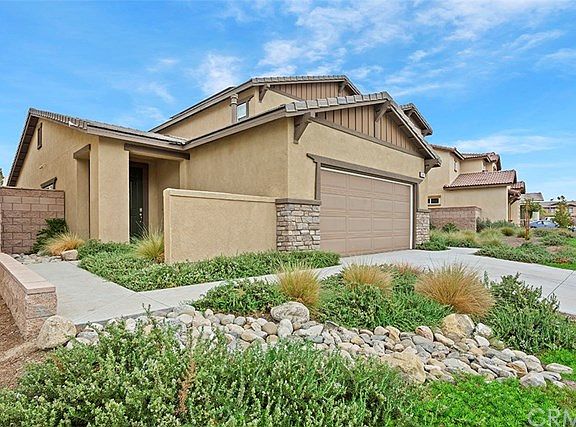 4th image of 34811 Silversprings Pl