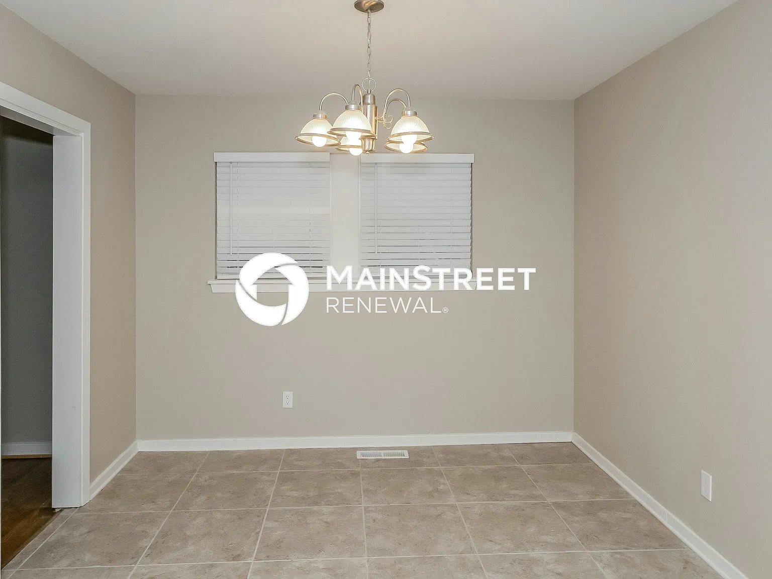 212 Cathy Lane — Photo 4