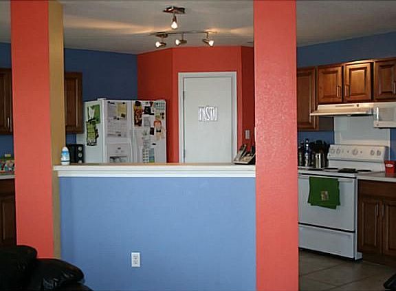 5th image of 316 Phillips St