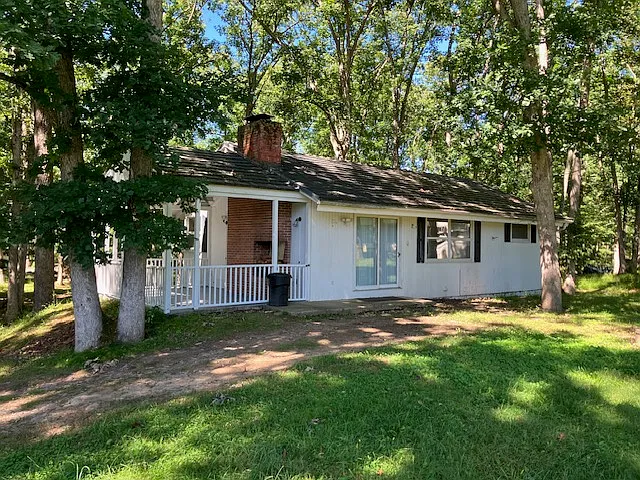 5102 Range Dr