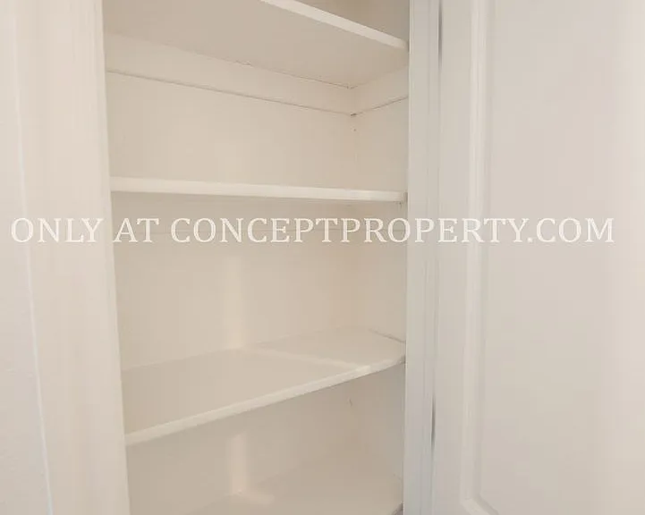 466 E Woodland Ave — Photo 28