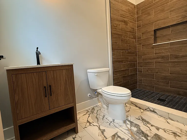 2305 Whitaker St #A — Photo 20