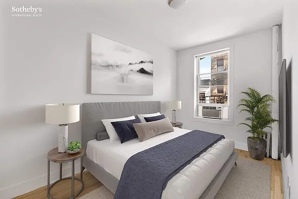 Rented by Sotheby's International Realty | media 12