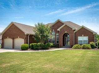 43 Rosewood Ln, Killen, AL 35645