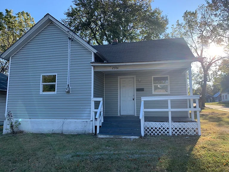 2304 N National Ave — Photo 4