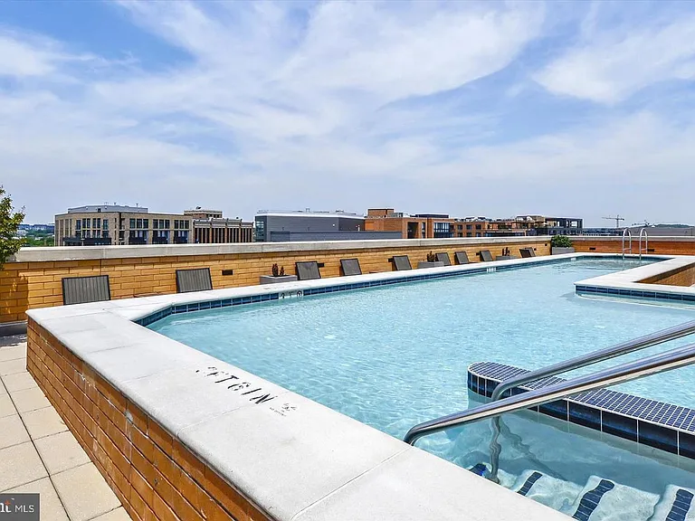 475 K St NW #1224 — Photo 4