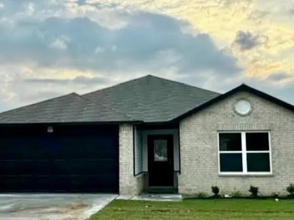 107 James Dr, Beebe, AR 72012