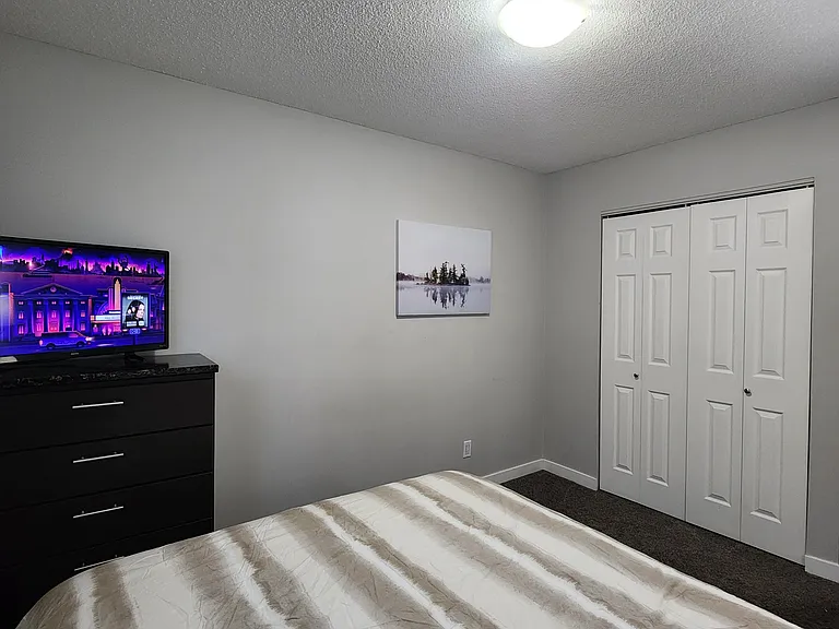 3811 54th Ave #207 — Photo 9