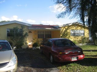 2131 Arcadia Dr, Miramar, FL 33023