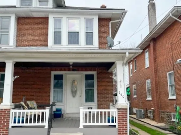 140 N Walnut St, Boyertown, PA 19512
