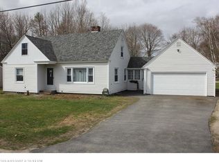 7 Old Oak Ln, Gorham, ME 04038