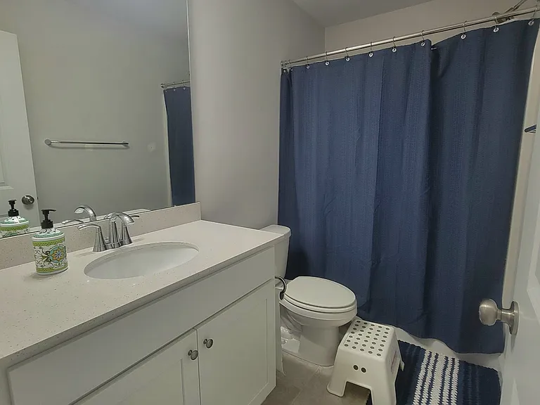 112 Roundview Ct — Photo 17