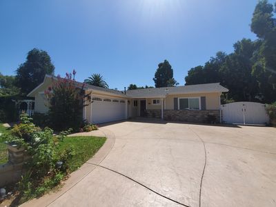 1127 Pepper Tree Ln, Fallbrook, CA, 92028