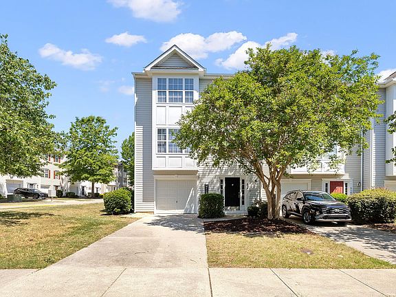 2nd image of 5101 Neuse Commons Ln