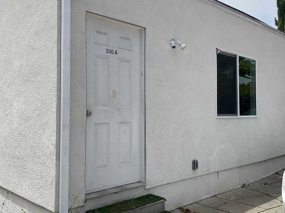 Guest house main Entrance door