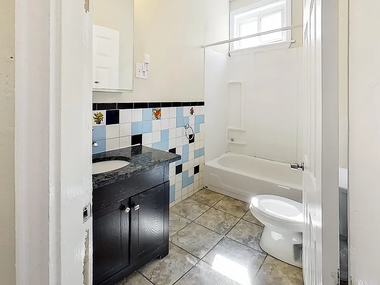 42 Fenton St #3 — Photo 7
