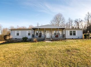 6650 Harrison Trl NE, Georgetown, IN 47122