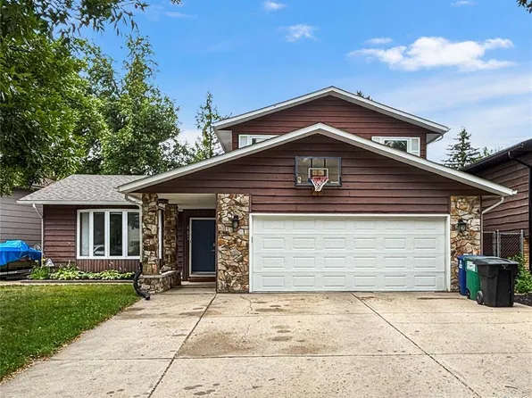 407 Chitek CRESCENT, Saskatoon, SK S7K 5C1
