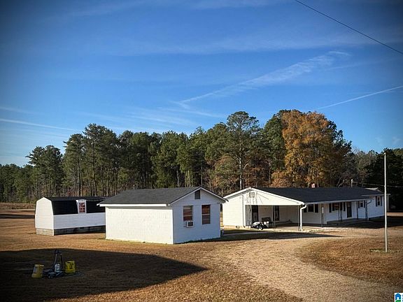 4th image of 1296 Cedar Springs Dr