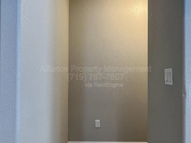 10020 Seawolf Dr — Photo 29